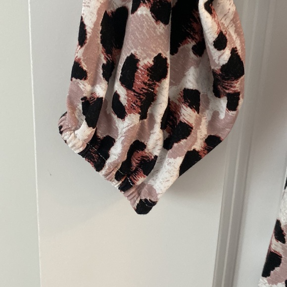 ๐ True Craft Dress ๐ - Picture 5 of 7